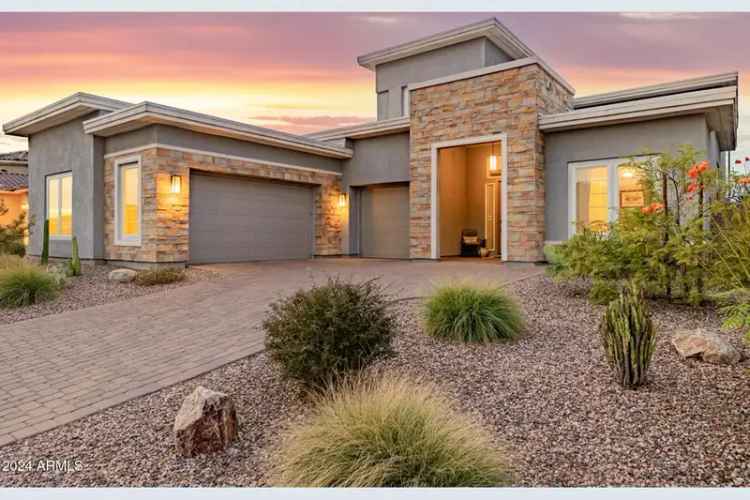 Buy Single-Level Home in Mesa with Mountain Views and Luxurious Features