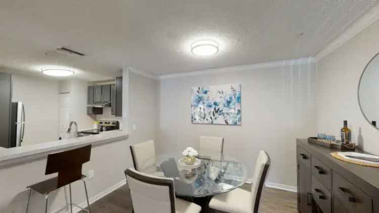 Rent Apartments in Sunset Lakes with Scenic Lake Views and Amenities