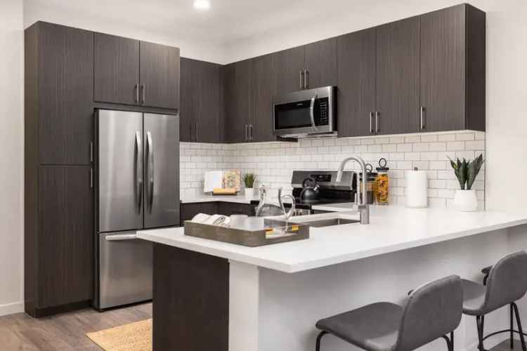 Rent Modern Apartments in a Prime Colorado Location with Great Amenities