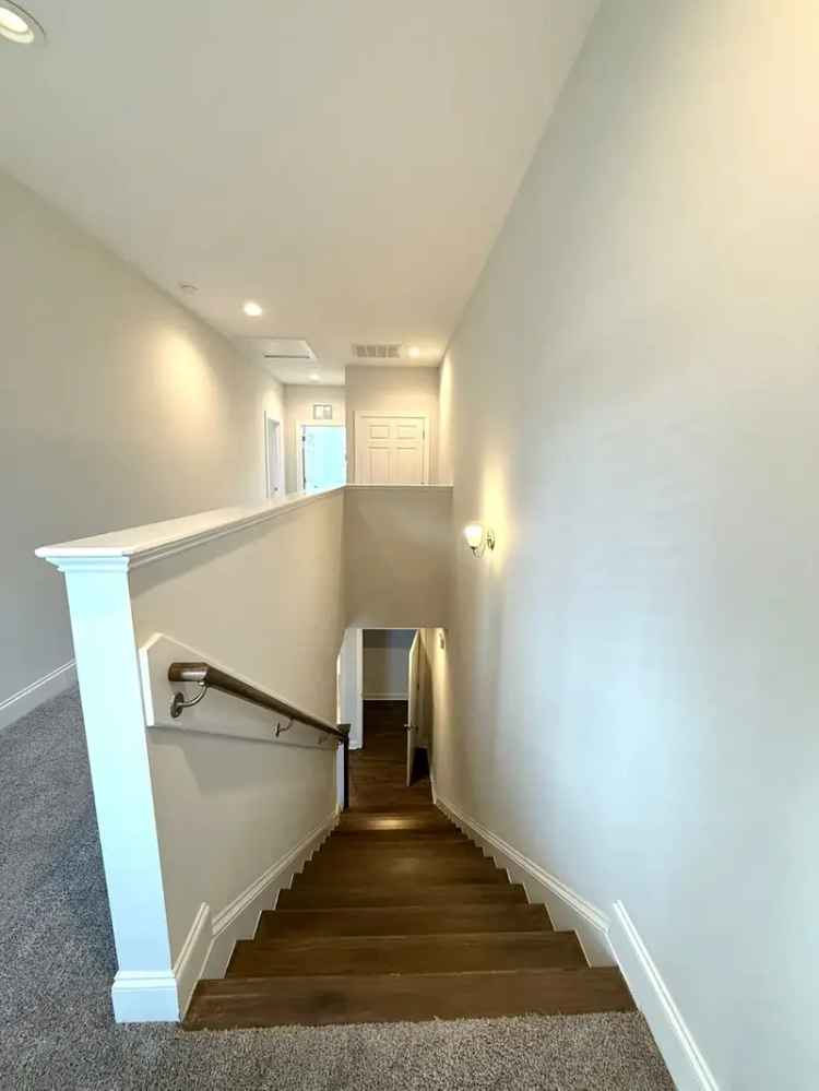 Rent Modern Townhouse in Central Morrisville with Lake Access and Upgrades