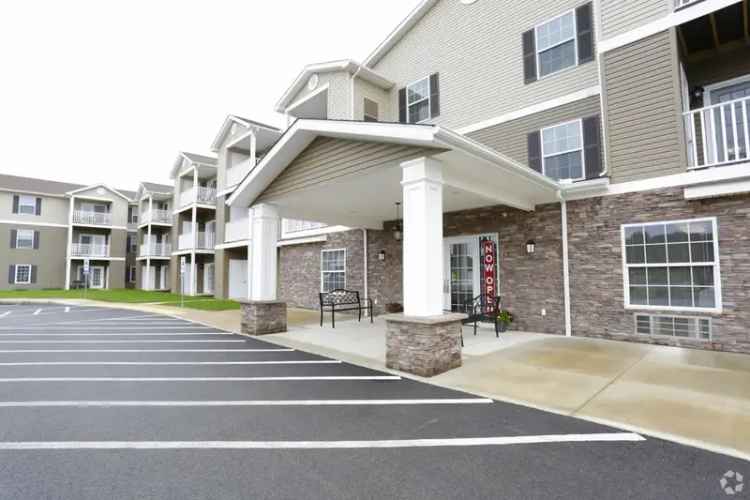 Active Senior Living Rent in Penn Township PA with Engaging Community