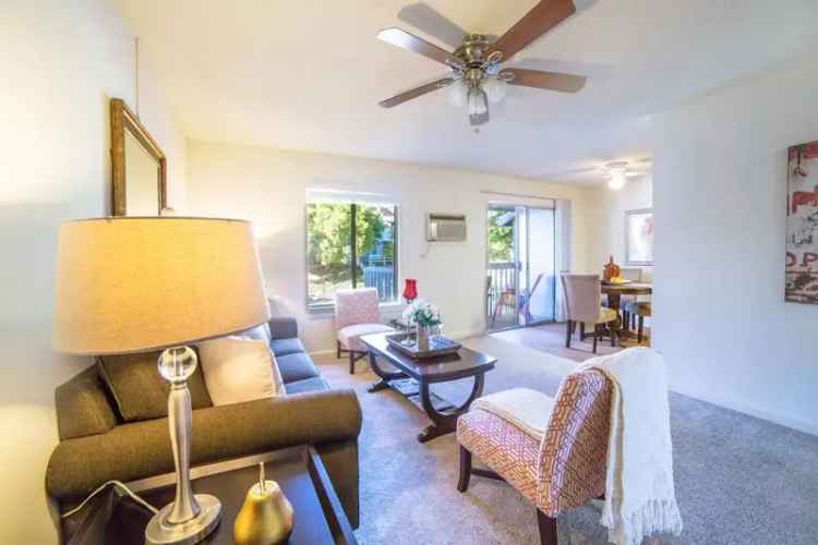 Rent Spacious Apartments in Martinez with Pool and Grilling Station