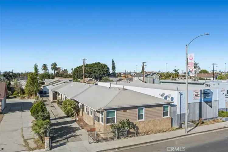 House For Sale in 1715, Cherry Avenue, Long Beach, California