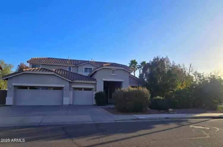 House For Sale in 2539, East Hazeltine Way, Chandler, Arizona