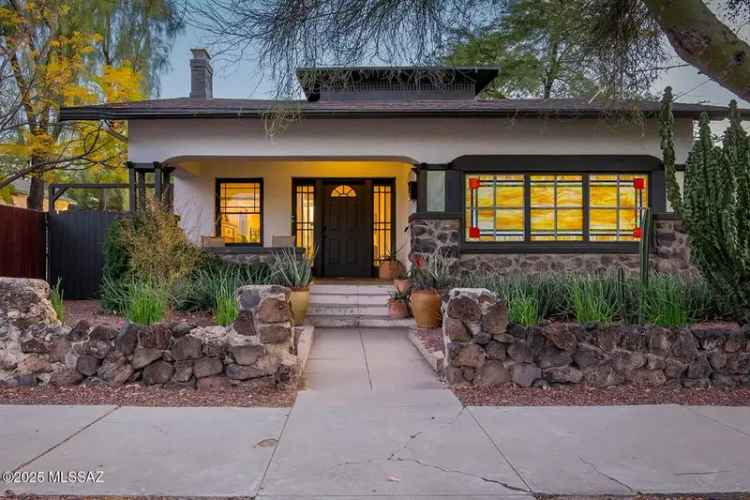 Rent Craftsman Bungalow in Historic Area with Modern Amenities