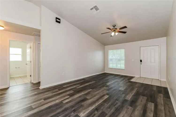 Lease Beautifully Designed Home Pet Friendly with Spacious Layout