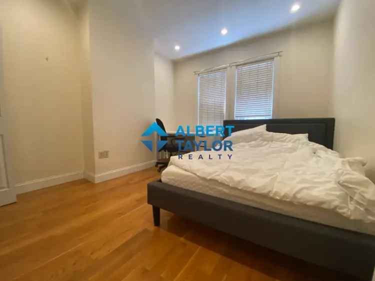 Rent Apartment Unit in Cambridge with 3 Bedrooms and Updated Features