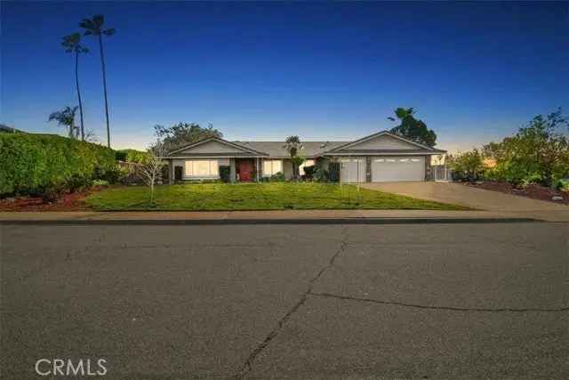 House For Sale in 214, Lamar Drive, Claremont, California