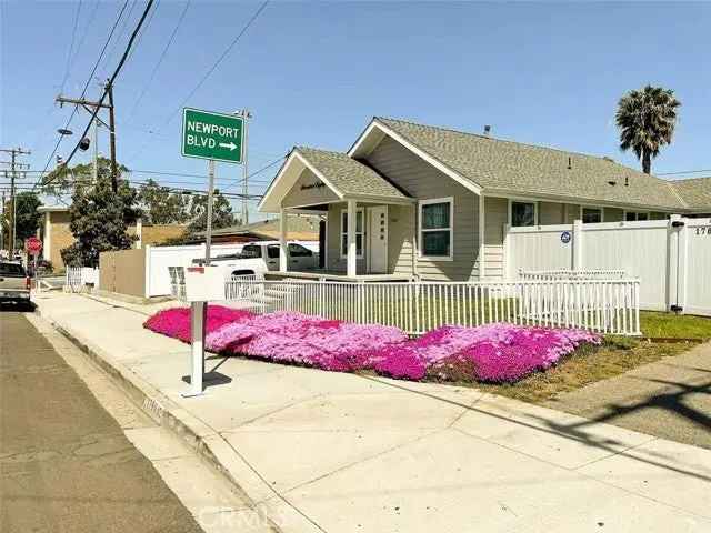 House For Sale in 1780, Anaheim Avenue, Costa Mesa, California