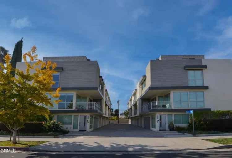 House For Sale in 12008, West Emery Lane, Los Angeles, California