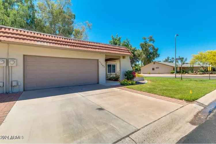 buy townhouse in Ahwatukee with 2 bedrooms and private patio