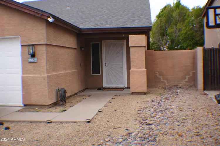 House For Sale in 9167, North 73rd Lane, Peoria, Arizona