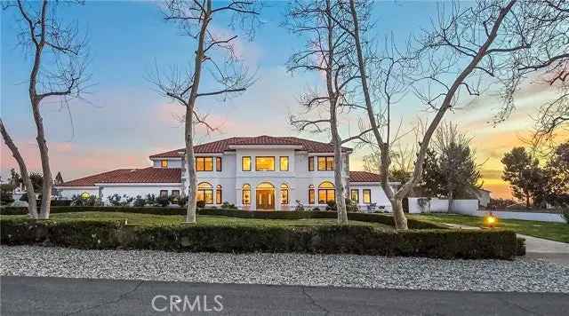 House For Sale in 394, Independence Drive, Claremont, California