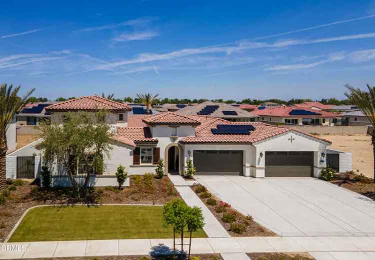 House For Sale in Bakersfield, California