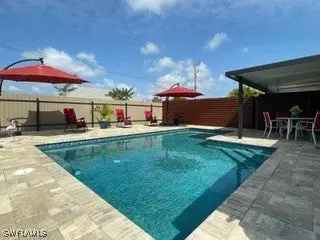 House For Sale in Cape Coral, Florida