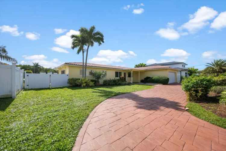 House For Sale in 161, Neptune Drive, Hypoluxo, Florida