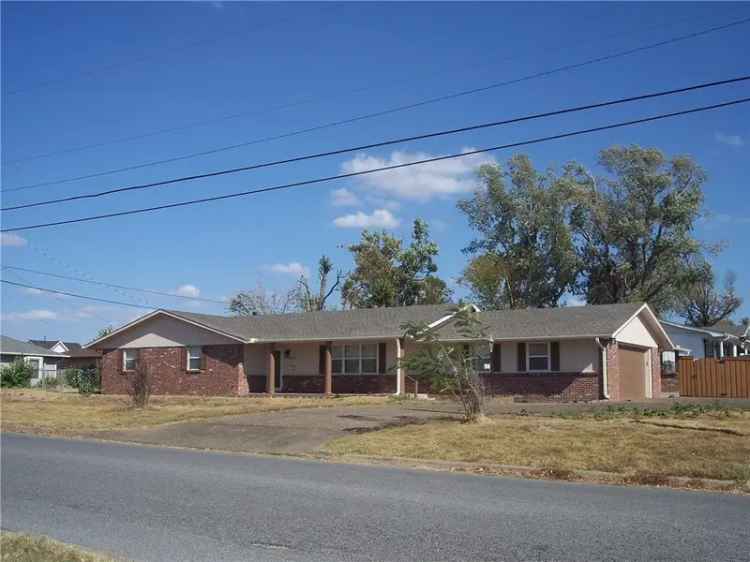 House For Sale in 709, South 15th Street, Rogers, Arkansas