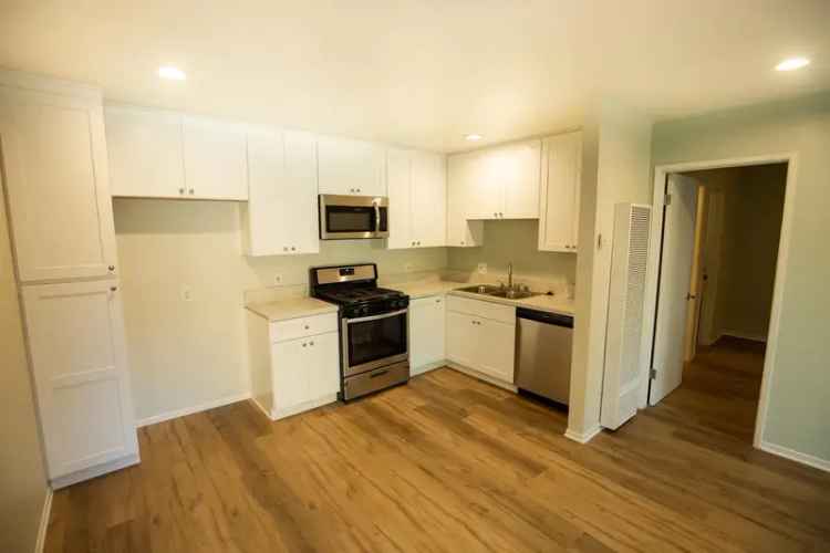 Rent One Bedroom Apartment in Rancho Cucamonga with Great Amenities