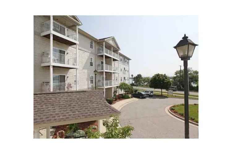 Rent Apartments in Port Huron with Modern Amenities at St. Clair Landings