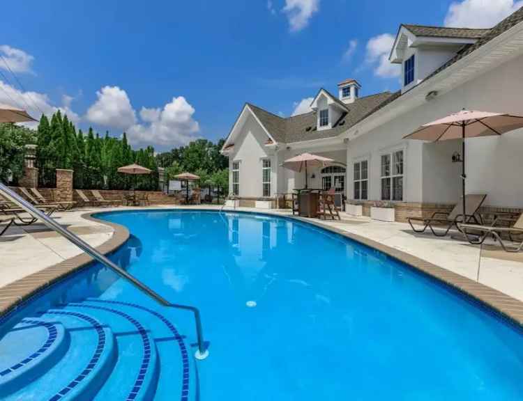 Luxury Apartments for Rent in Pine Hill New Jersey with Scenic Amenities