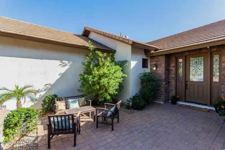 Buy spacious home with pool and putting green in Arcadia Area