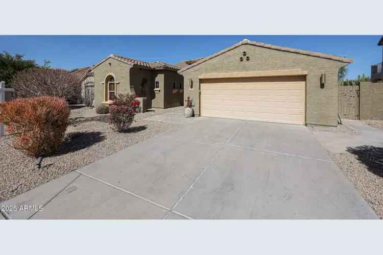 House For Sale in 18178, West Desert View Lane, Goodyear, Arizona