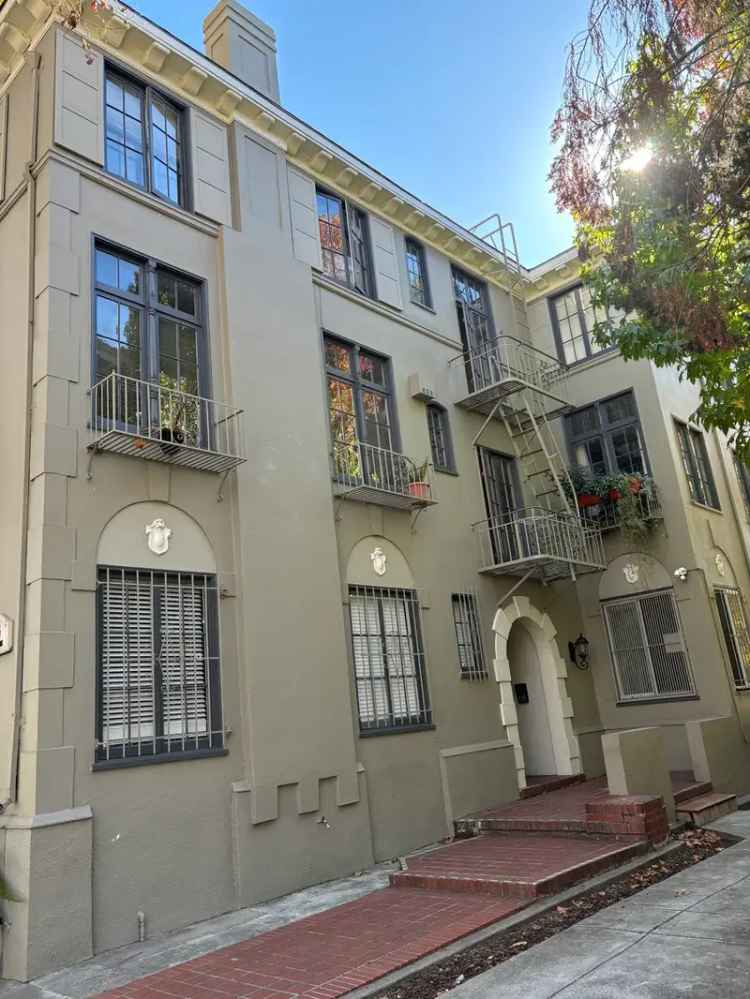 Rent Apartment Near Lake Merritt With Convenient Access