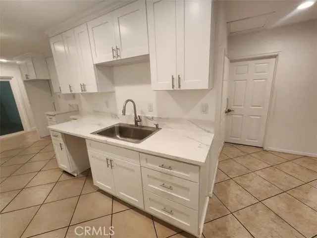 House For Sale in 1620, West 59th Place, Los Angeles, California