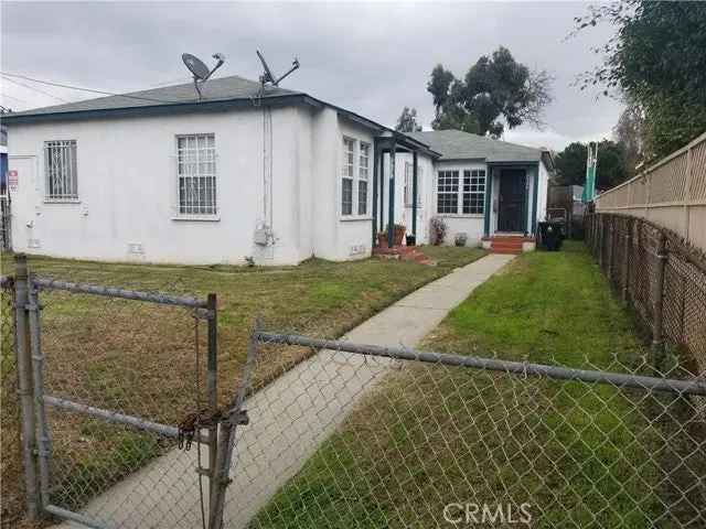 House For Sale in 9526, Bandera Street, Los Angeles, California