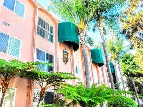 Rent Apartments with Moorish Elegance in Hollywood Riviera