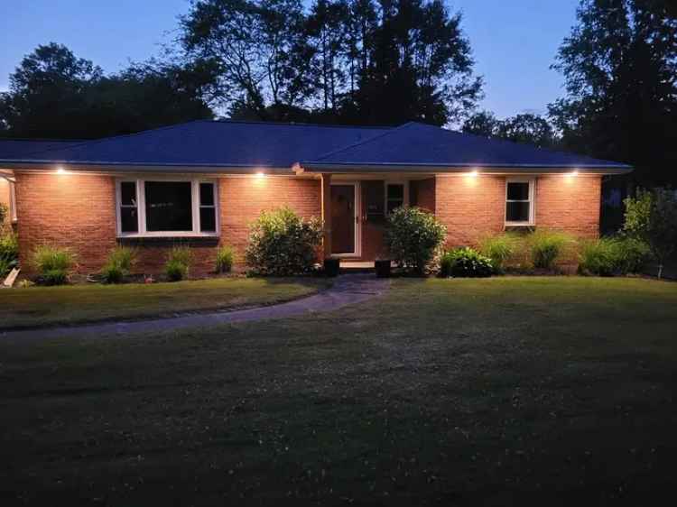 Rent Newly Renovated 3 Bedroom Home in State College with Modern Features