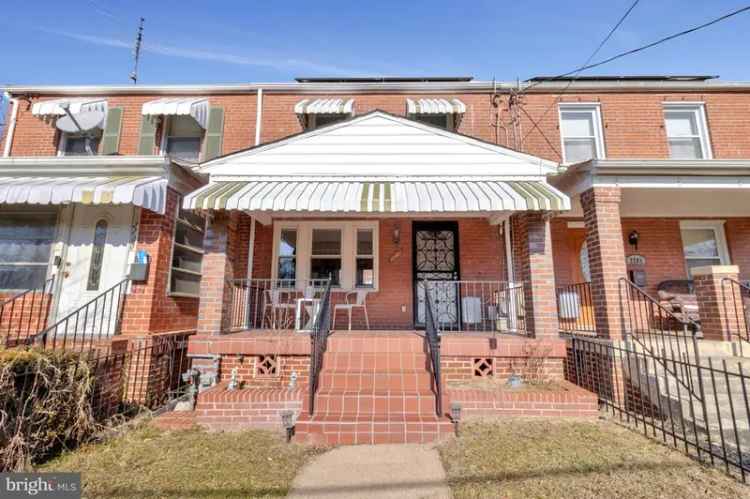 House For Sale in 2202, U Place Southeast, Washington, District of Columbia