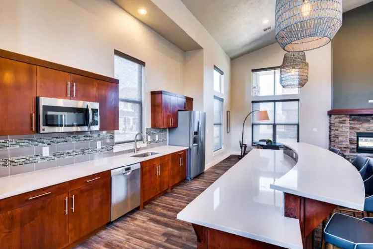 Rent Apartment in Eagle River with Luxury Features and One Month Free