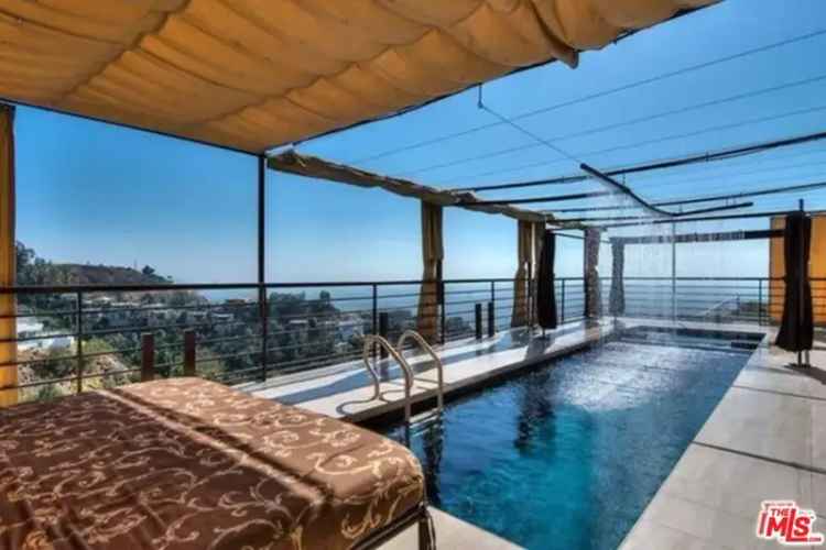 Rent Luxury Residence in Hollywood Hills with Exceptional Features