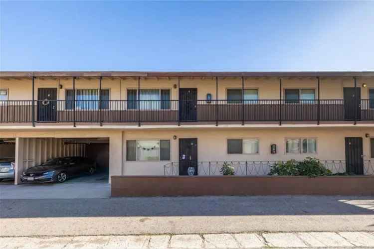 Invest in Six Unit Apartment Building in San Pedro with High Demand Features