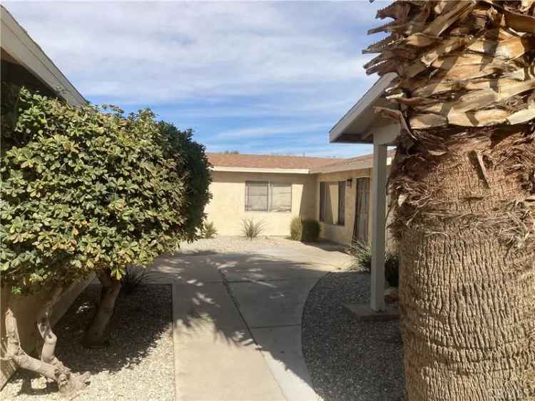 House For Sale in 13237, Mohawk Road, Apple Valley, California