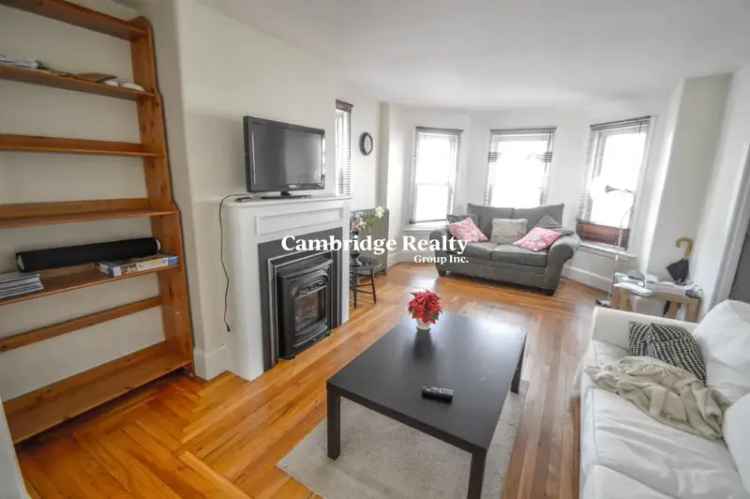 Rent Spacious 7-Bedroom Furnished Apartment near MIT and Harvard