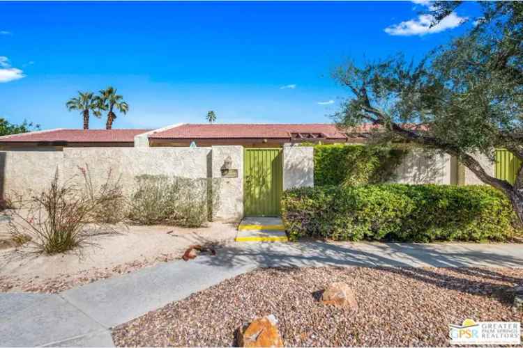 Upscale Rent Condo in Palm Springs with Mountain Views and Pool