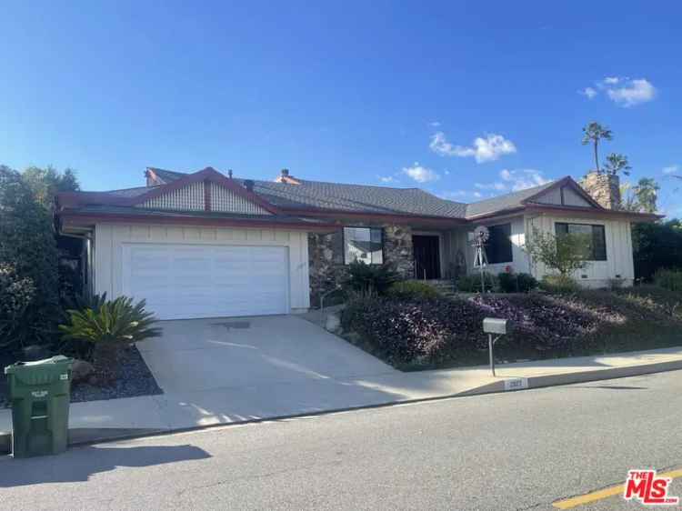 House For Sale in 2027, Westridge Road, Los Angeles, California