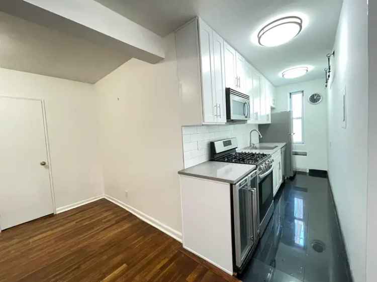 Rent 1BR Apartment in Woodcliff Gardens North Bergen with NYC Views