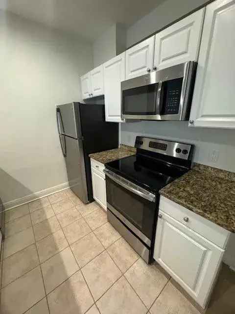 Rent Trendy Boutique Apartment in Downtown Miami with Great Amenities