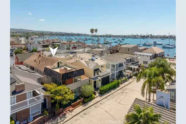 House For Sale in 114,114 1/2, Onyx Avenue, Newport Beach, California