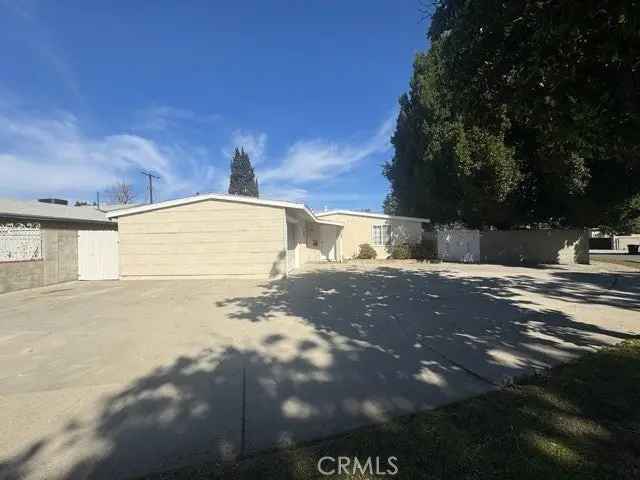 House For Sale in 7720, Cherrystone Avenue, Los Angeles, California