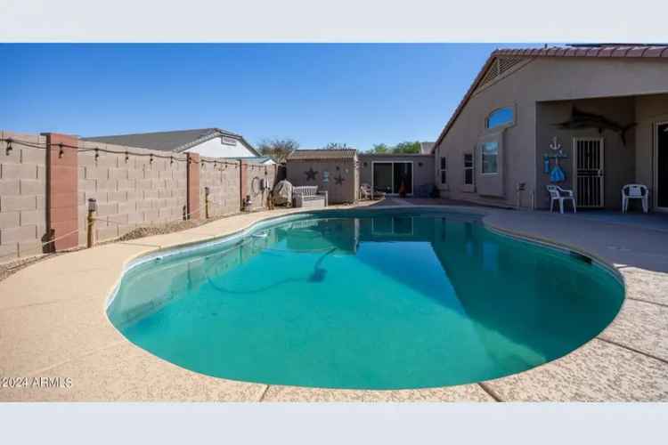 Buy House with 4 Bedrooms and Pool in Your Personal Oasis