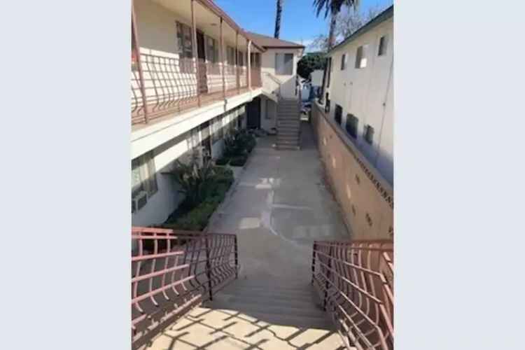 House For Sale in 783, Newport Avenue, Long Beach, California