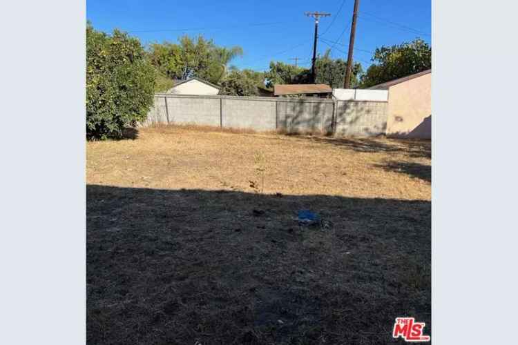 Build Your Dream Home on 11250 Sqft Lot in Sherman Oaks