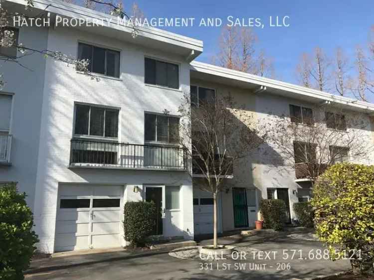 Rent Captivating Townhome with 2 Bedrooms and Garden Access