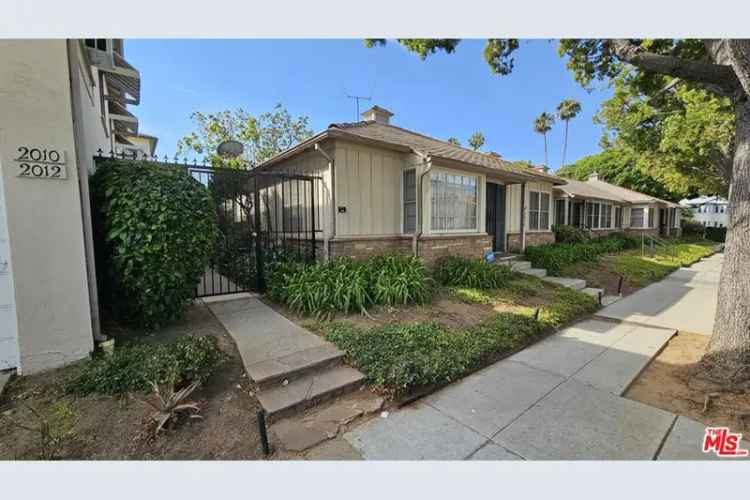 Investment opportunity rent apartment Santa Monica high visibility