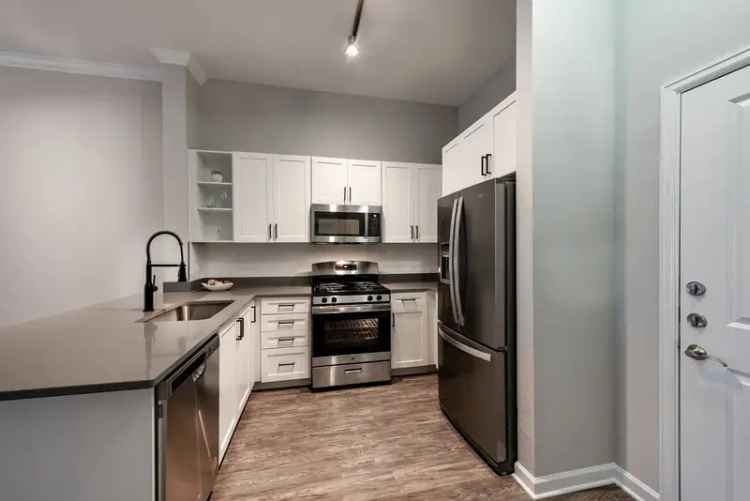 Rent Luxury Apartments in Alexandria VA with Great Amenities