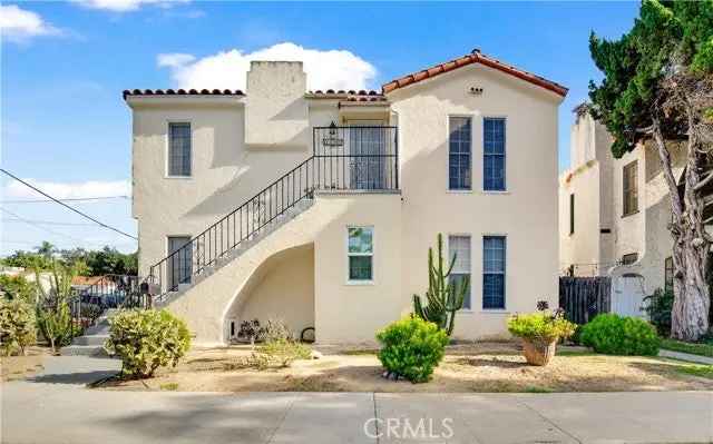 House For Sale in 2490, Chestnut Avenue, Long Beach, California